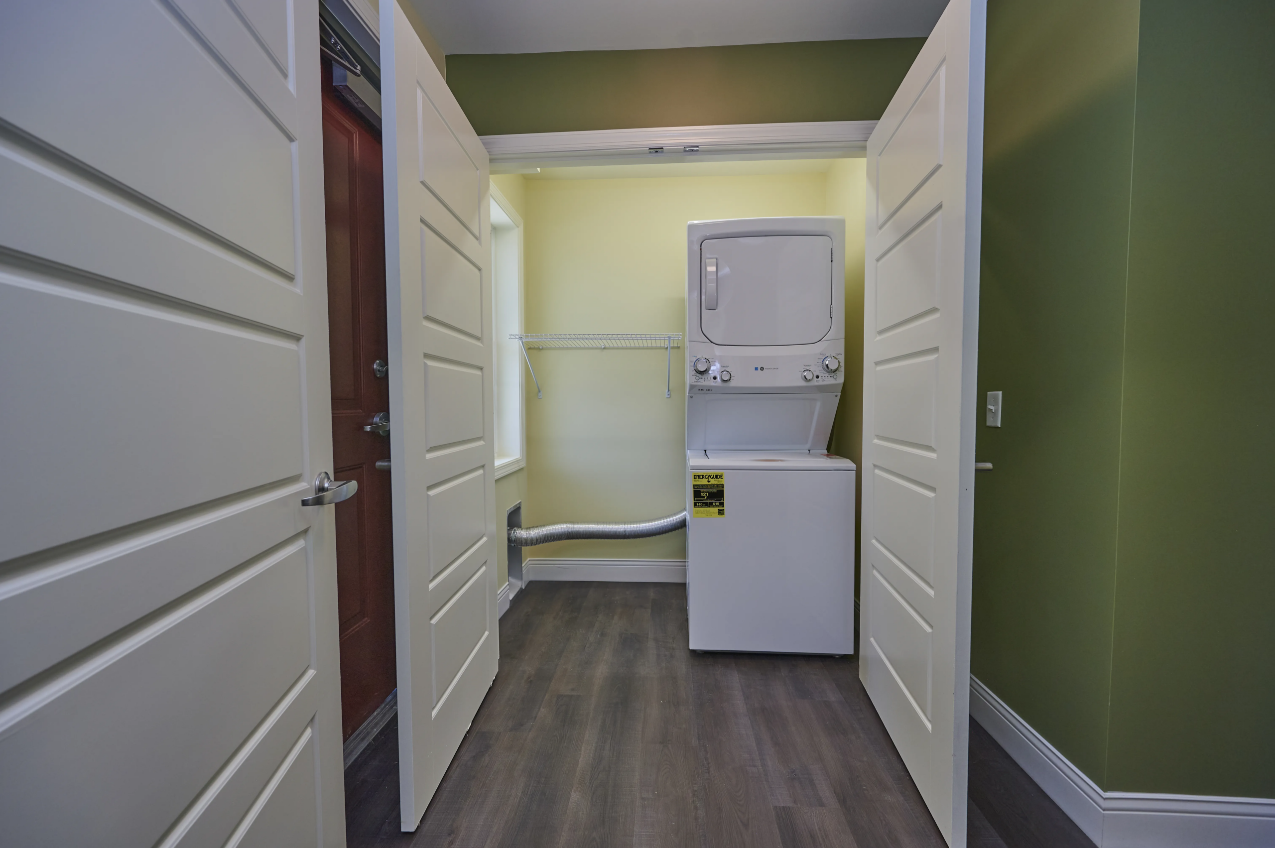 Interior Detail with Washer and Dryer unit