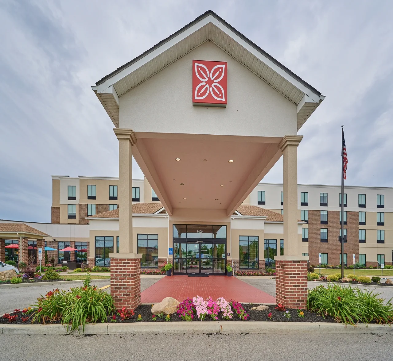 Hilton Garden Inn Moon Township 16 Large_result Exterior Detail Hilton Garden Inn